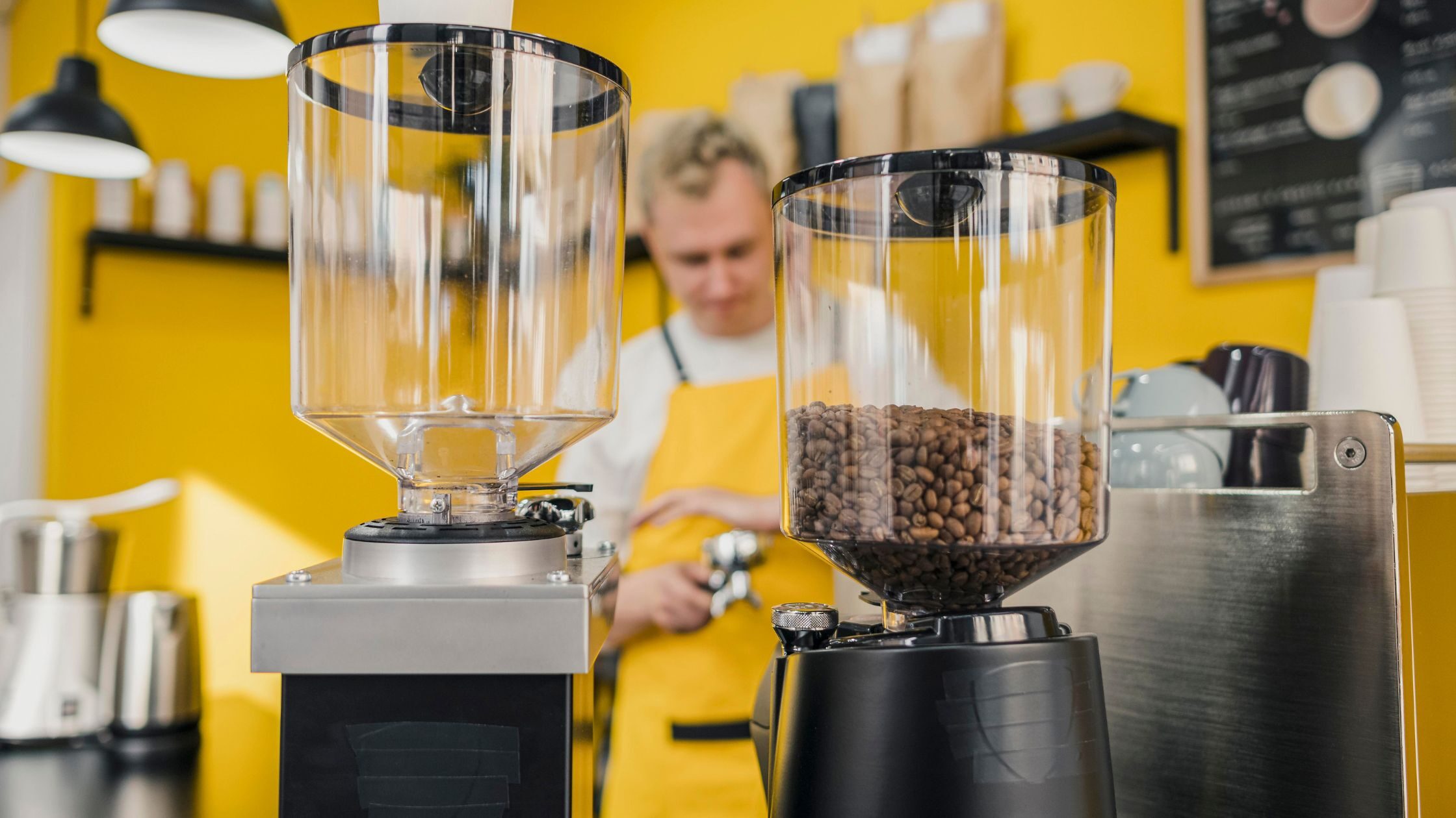 Black-and-White-Blog-Banner-4